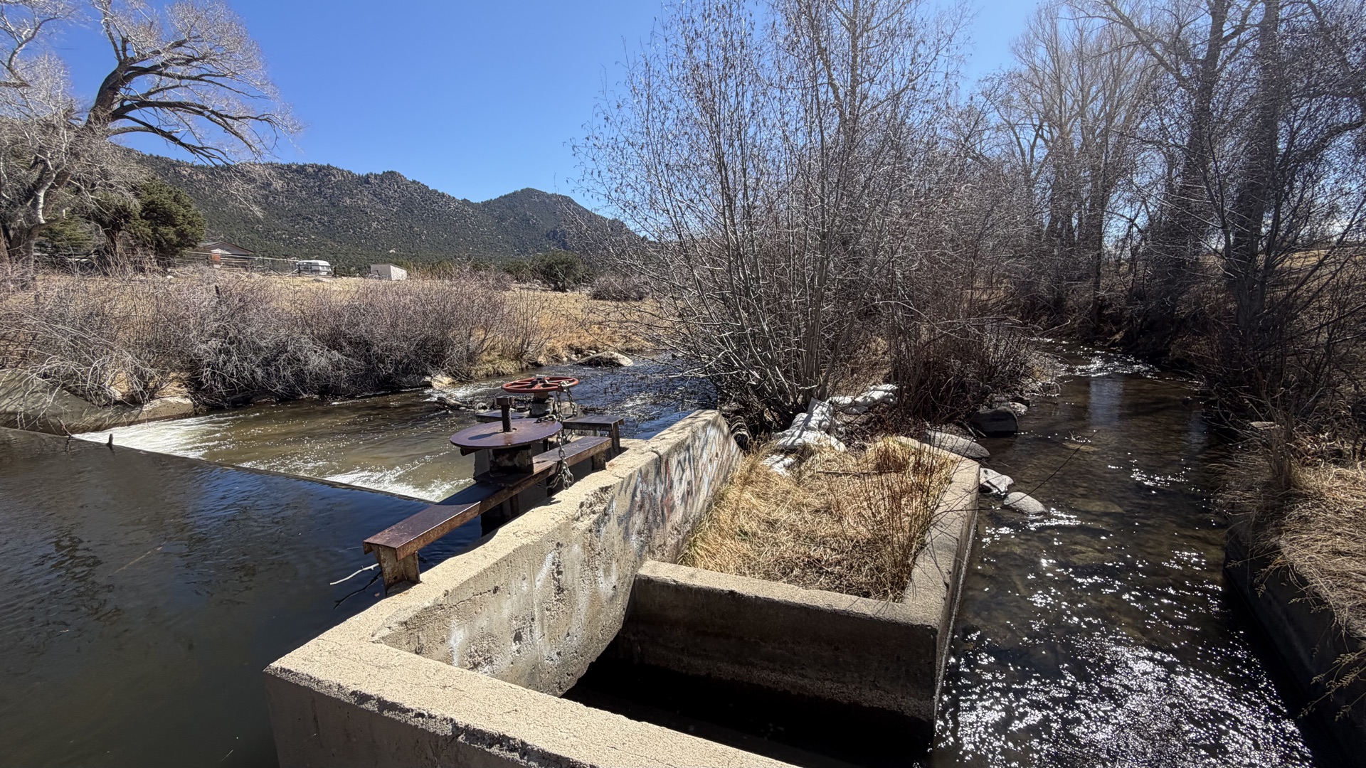 Water diversion structure on a Colorado creek
